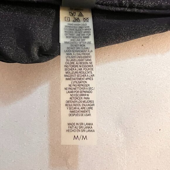 Victoria's Secret Black Bandeau Bikini Twist Top - Picture 4 of 5